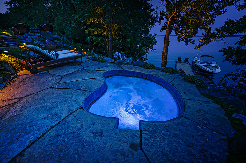 In-Ground Hot Tubs & Pools